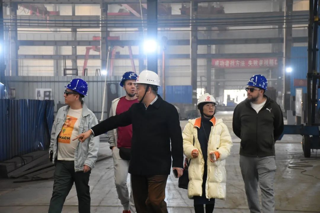 俄羅斯客戶造訪朝陽集團(tuán) 俄羅斯客戶造訪朝陽集團(tuán)